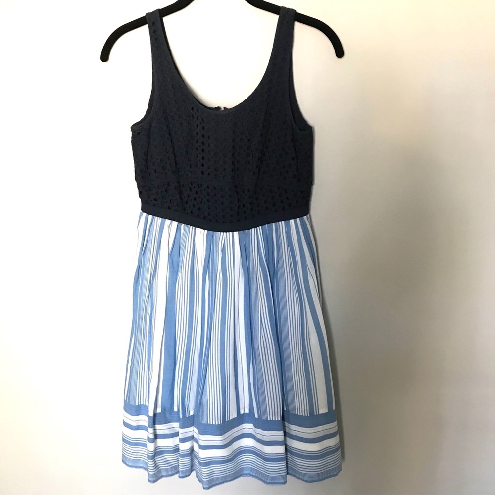 Loft sleeveless dress, size 00